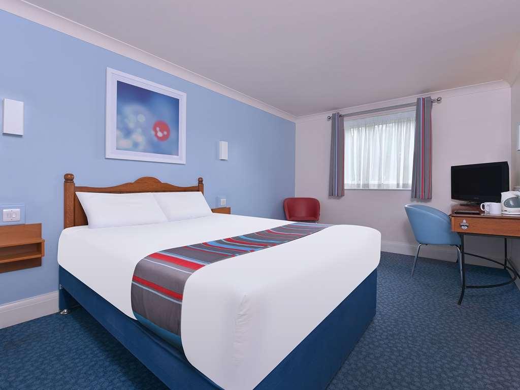 Travelodge Bromsgrove Marlbrook Szoba fotó