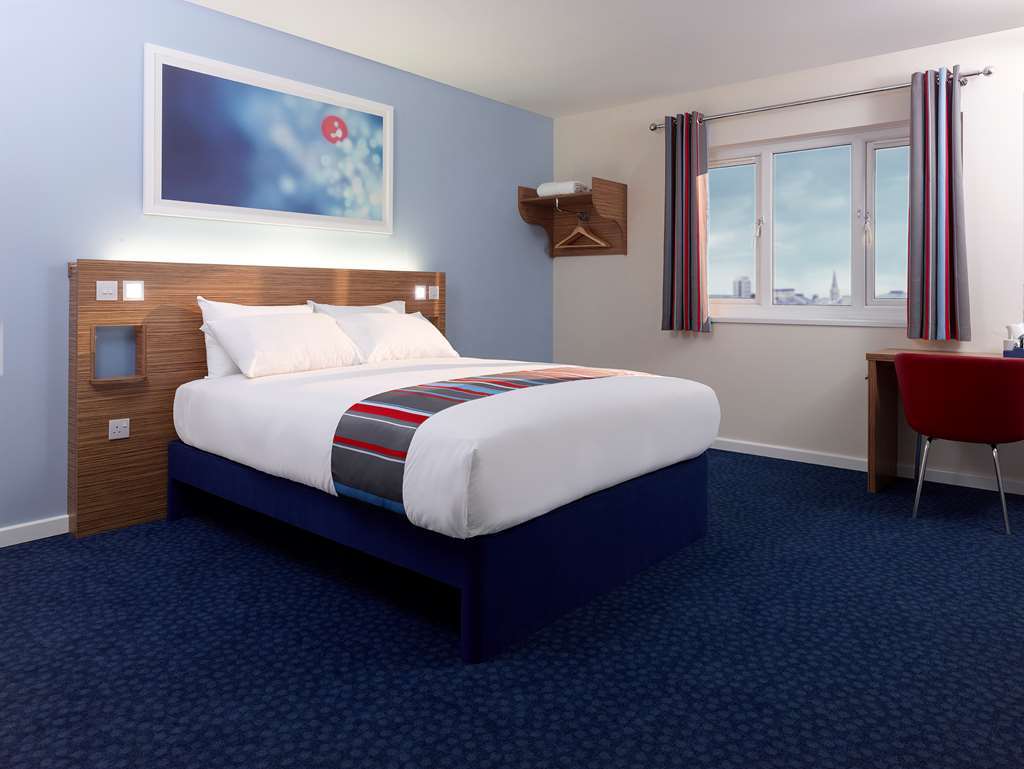 Travelodge Bromsgrove Marlbrook Szoba fotó